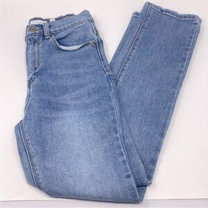 A loves A Straight Leg Light Washed Denim Jeans 25 Excellent Used Condition